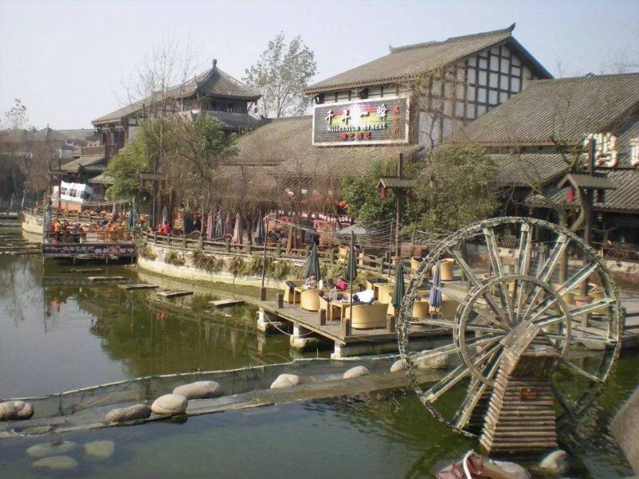 怎么样是爱一个人游戏画面